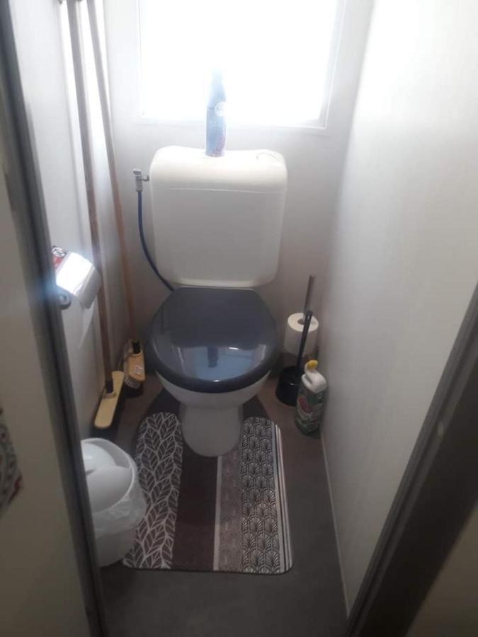 Anne Marie Vous Accueilles Dans Son Logement Familiale Pour 6 Personnes 3 Chambres Confortable Proche D Europa Park A Boofzheim Dans Camping 3 Etoiles Екстер'єр фото
